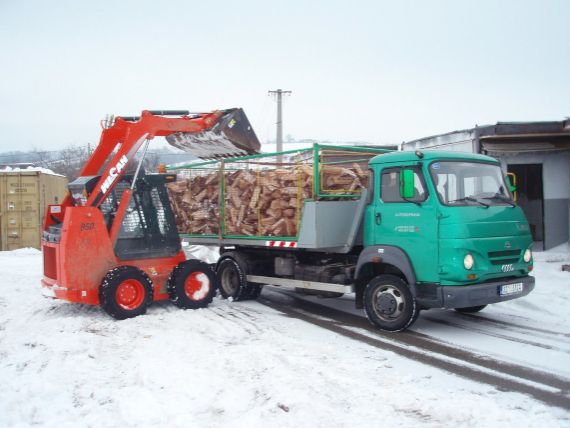 Přeprava materiálu i těžkých břemen