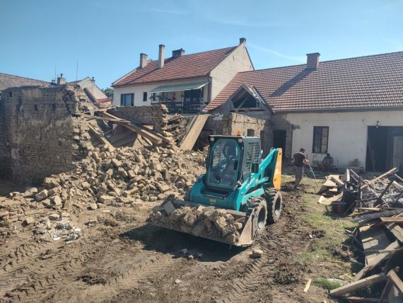 img_20250730_102712997_hdr